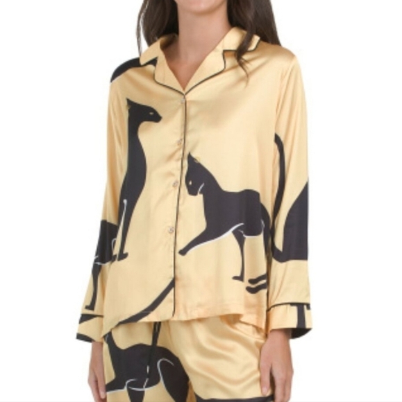 🔹️DALIA MACPHEE🔹️ BLACK/GOLD Satin Sphinx Pajama Set - Picture 4 of 4